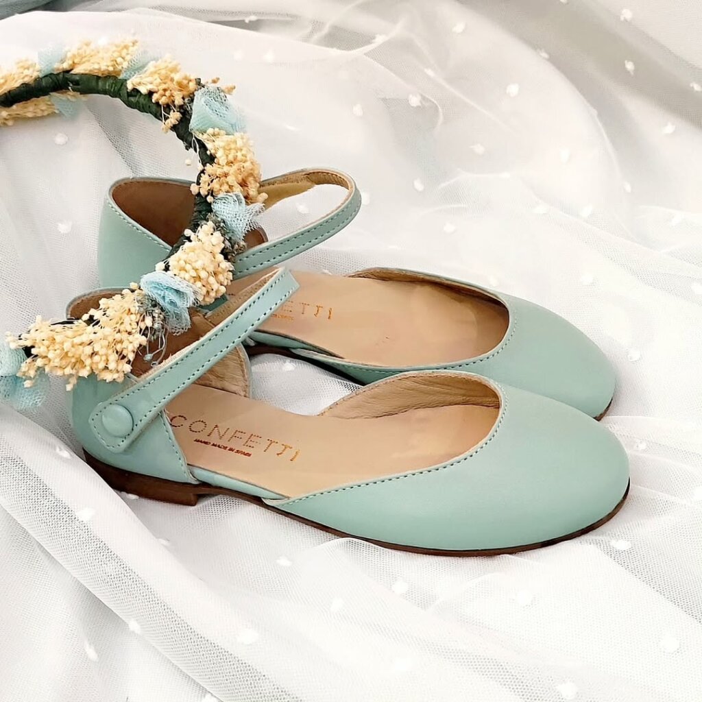 Cómo elegir los mejores zapatos de comunión para niña