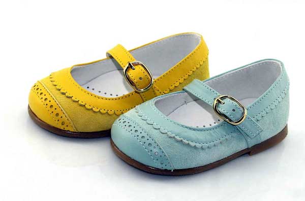 Zapatos niños hechos en España